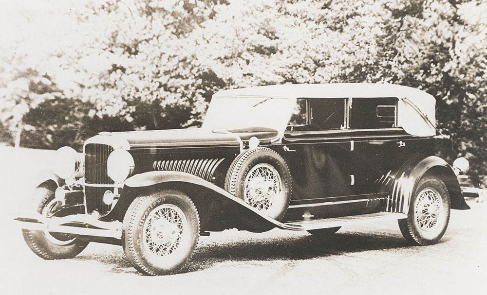 Duesenberg Model J with LeBaron convertible berline body