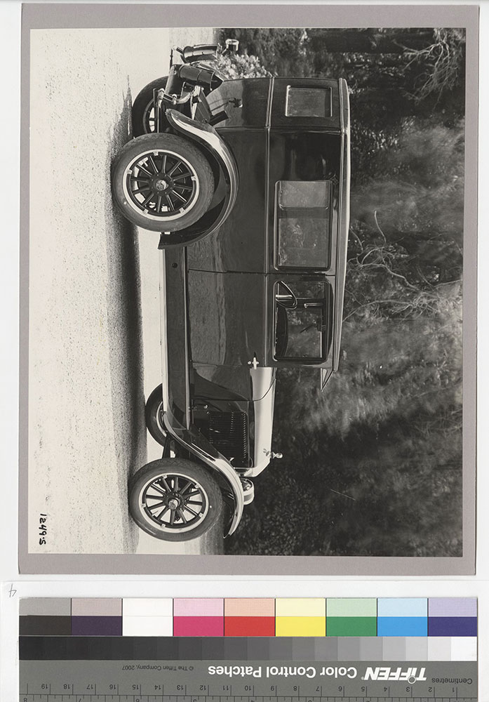 Essex 2-door Coach, rear view: 1927