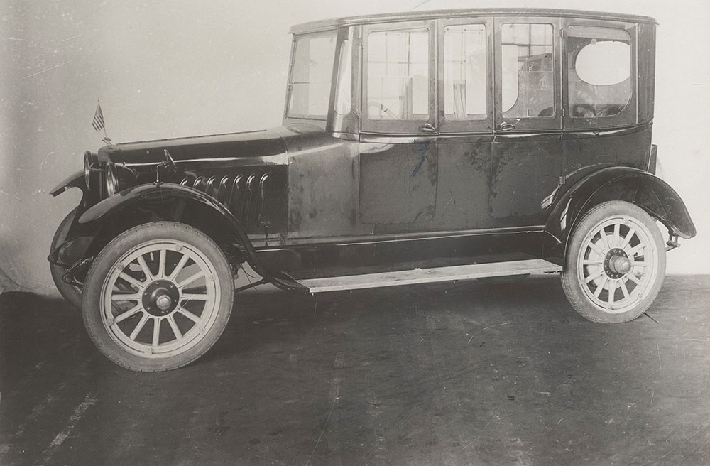 Eagle Macomber 1917 sedan price $1850
