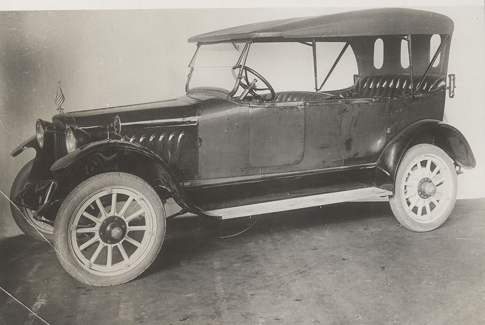 Eagle Macomber touring car: 1917 Price $1500