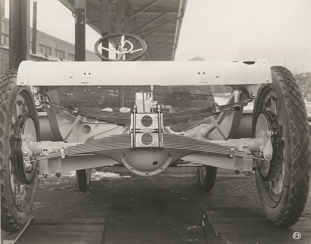 Elgin Six 1922 Model 700, rear suspension