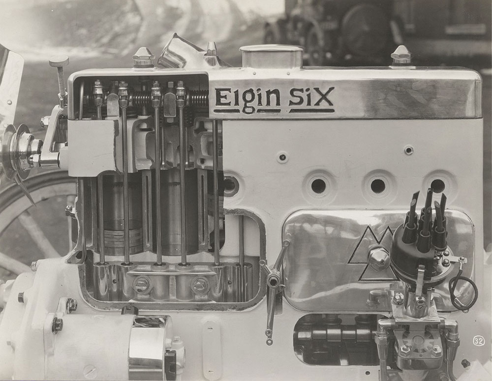 Elgin Six 1922 Model 700, left side of motor