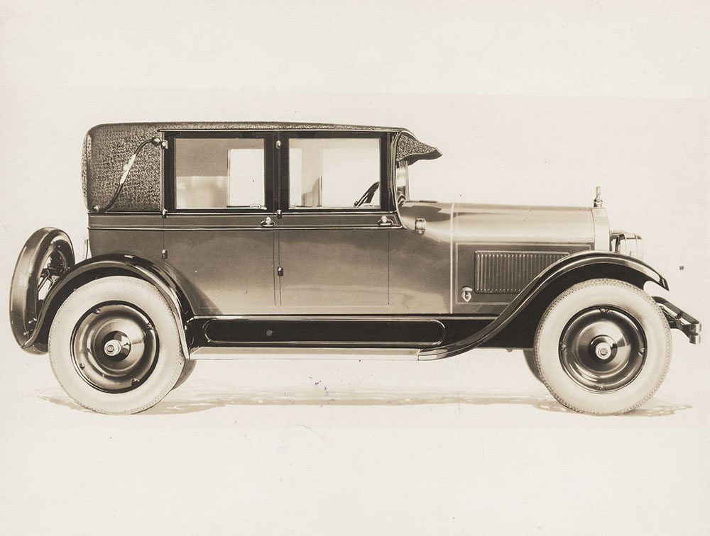 Essex four door sedan with landaulette body:  1919?