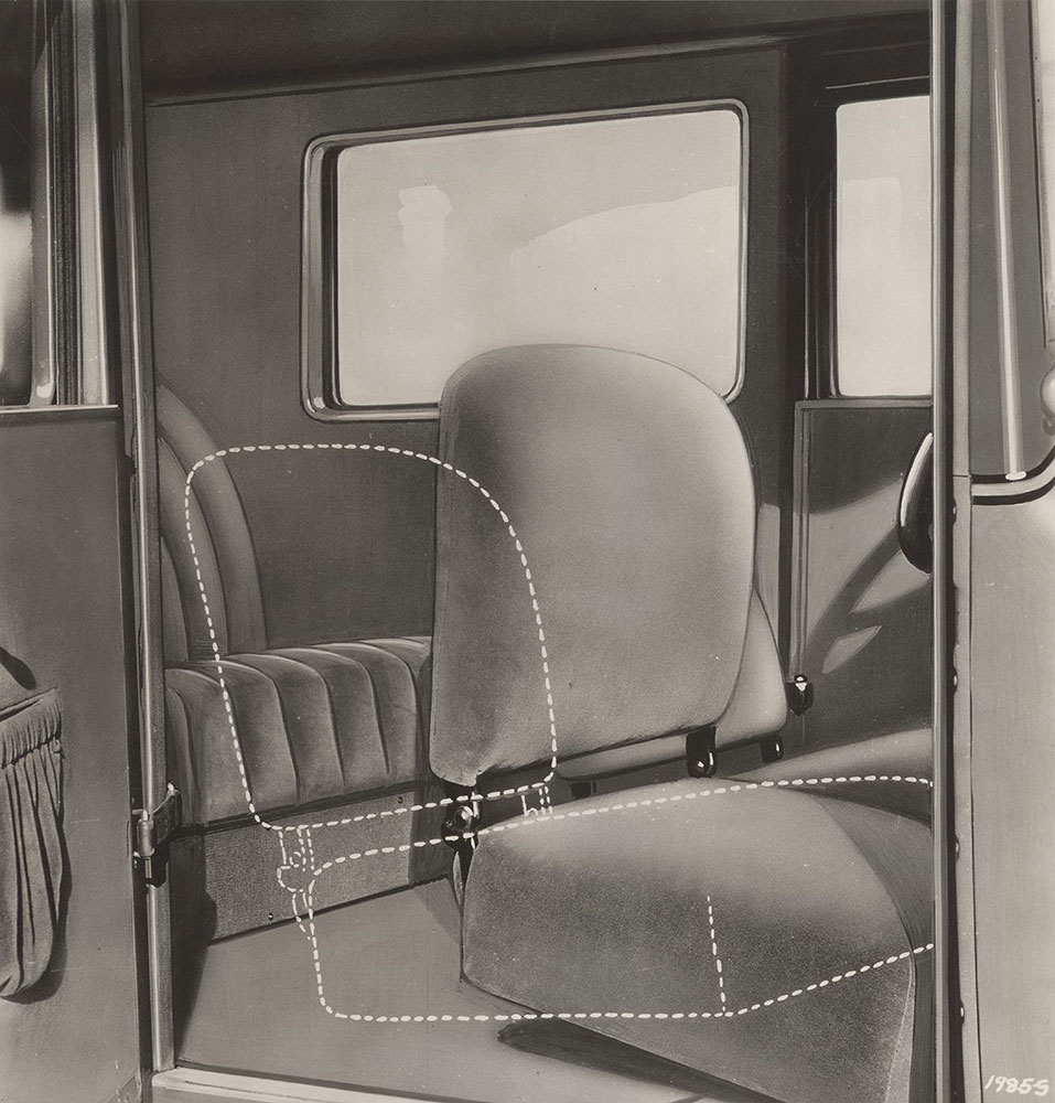 Essex Coach, interior: 1925