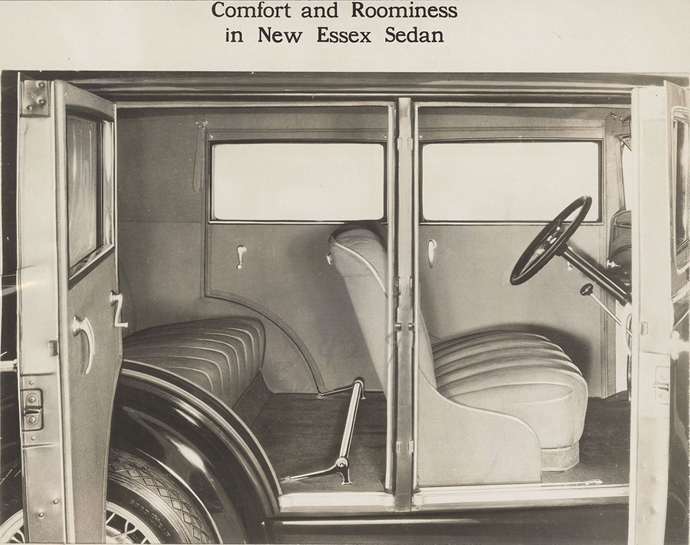 Essex Super Six Standard Sedan, interior view: 1931