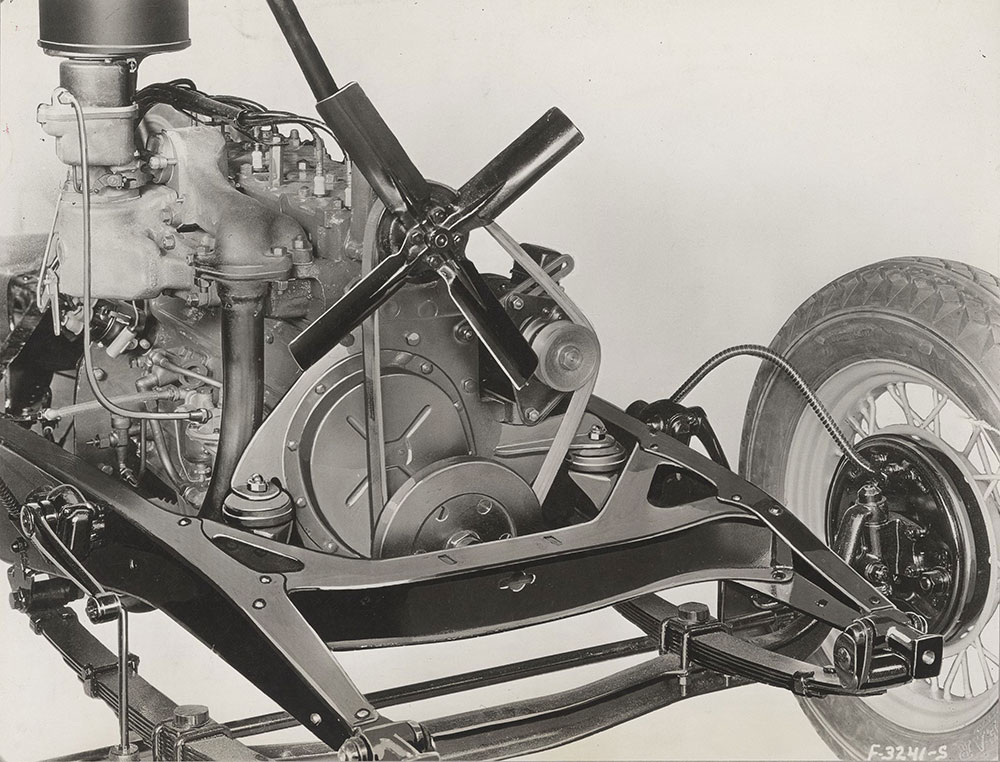 Essex Terraplane, engine and frame: 1932