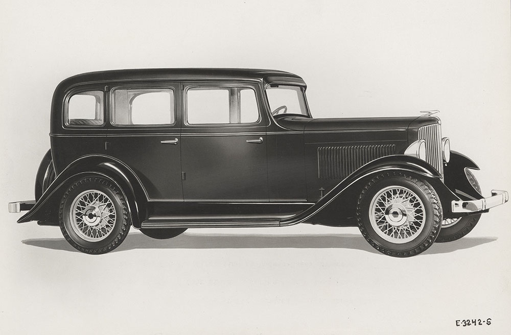 Essex Standard Series Three-Window Sedan 1932