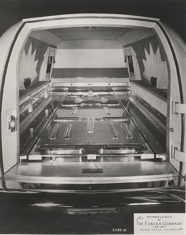 Eureka Company, rear compartment funeral car: 1962