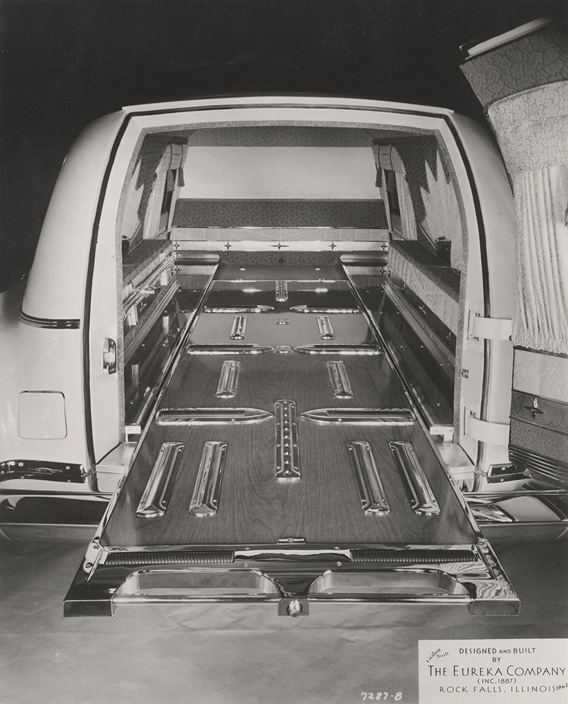 Eureka Company, funeral car, rear compartment: 1962
