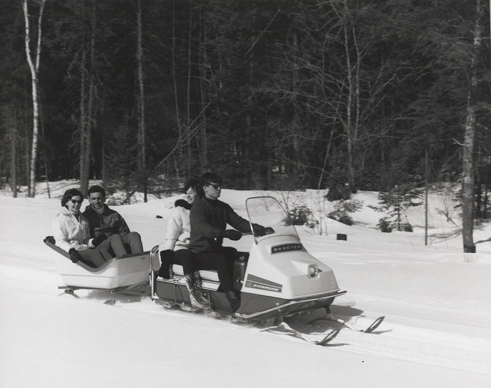 Evinrude Skeeter Snowmobile - 1970