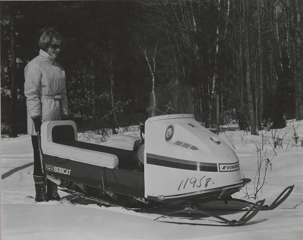 Evinrude Skeeter Snowmobile - 1970