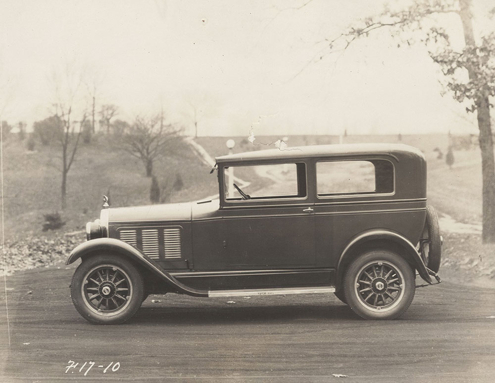 Falcon-Knight  tow-door sedan - 1928