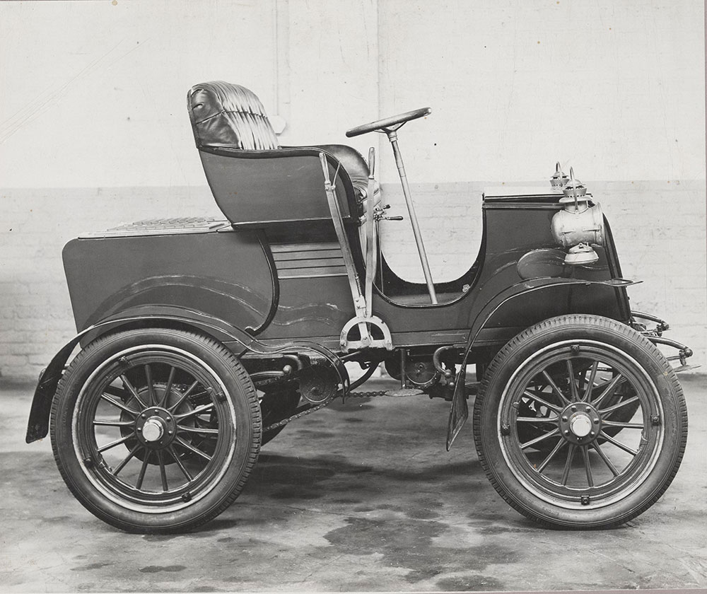 Electric vehicle, unidentified
