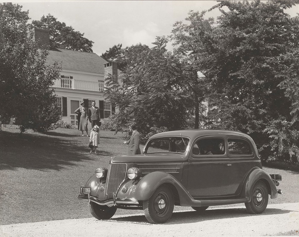 Ford V-8 Deluxe Tudor Sedan - 1936