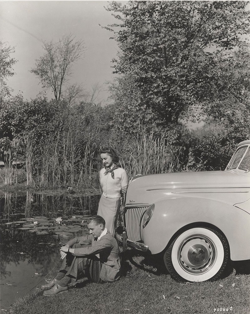 Ford Deluxe Convertible Coupe- 1939