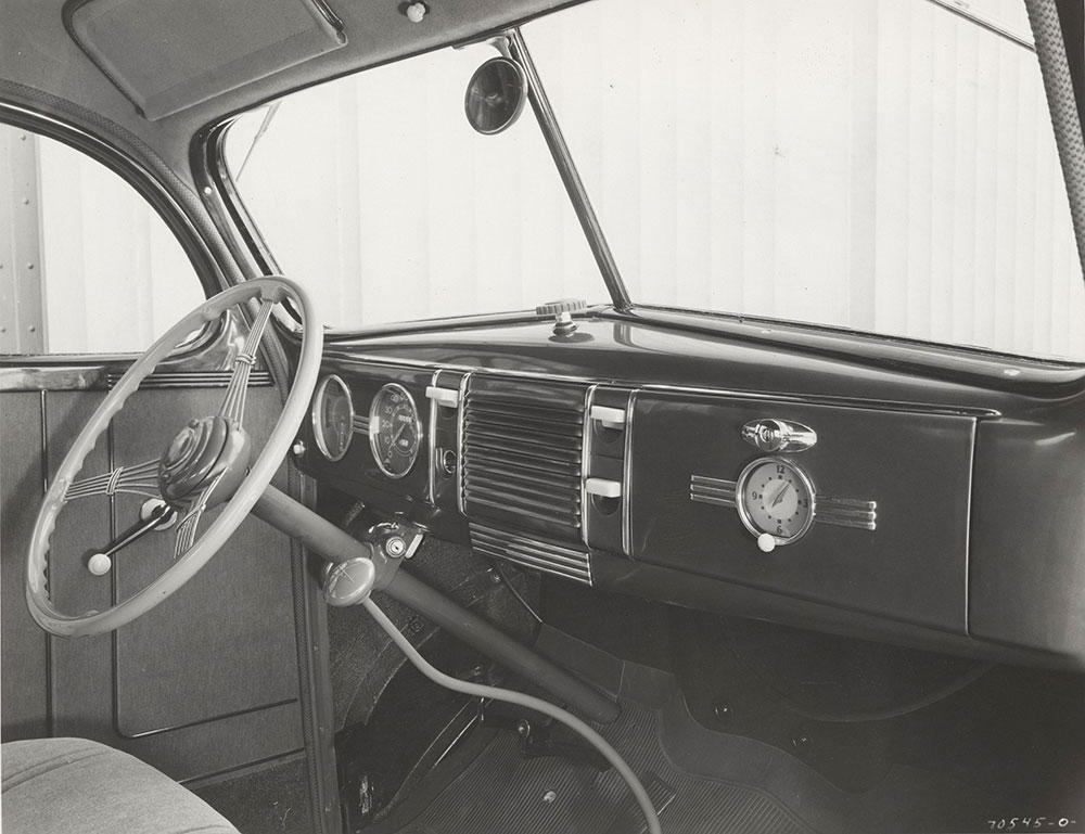Ford Deluxe, steering wheel and dash, factory mockup - 1940