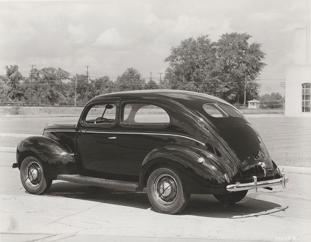 Ford Deluxe Tudor Sedan, rear view, factory mockup - 1939