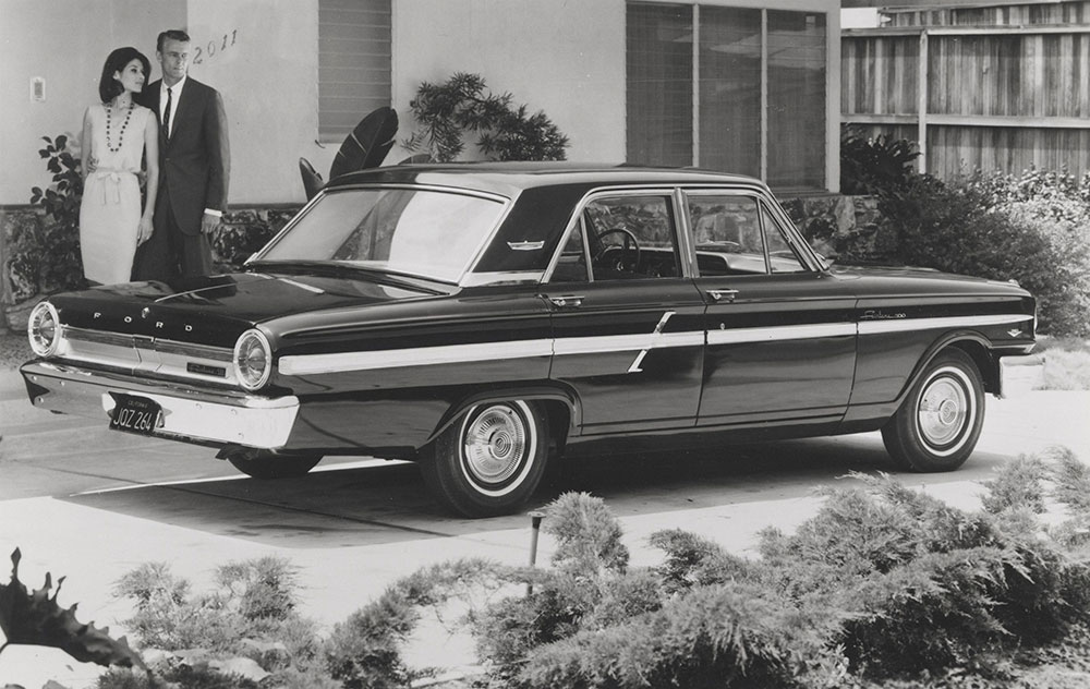 Ford Fairline 500 four-door Town sedan - 1964