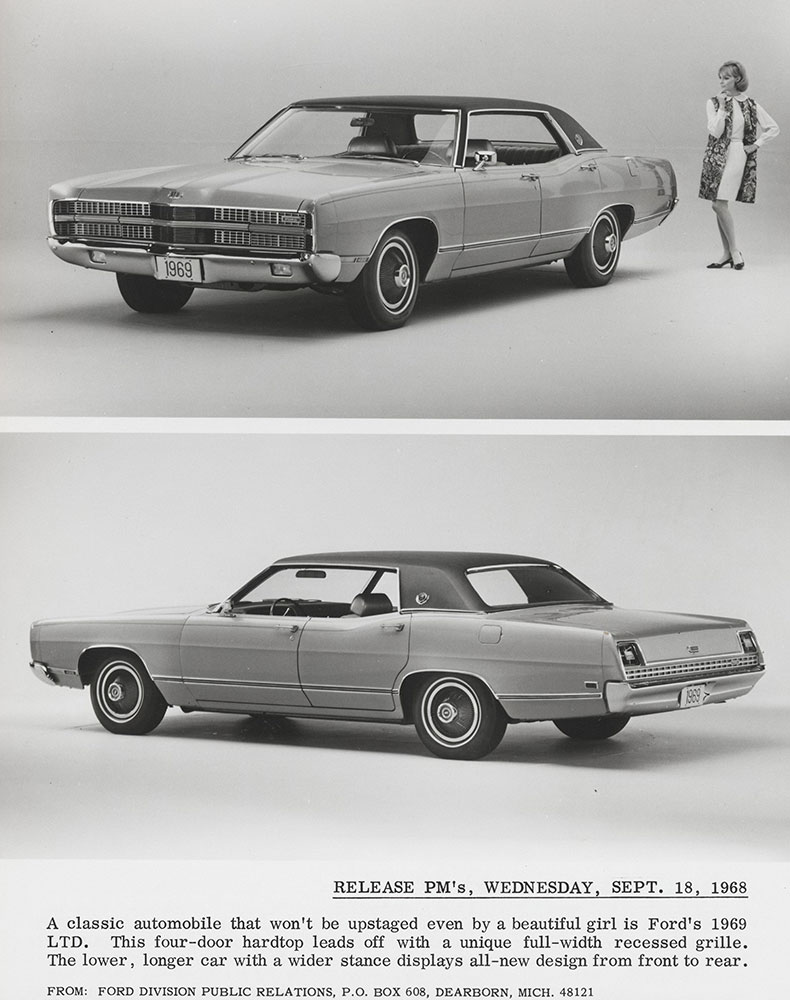 Ford LTD four-door hardtop - 1969