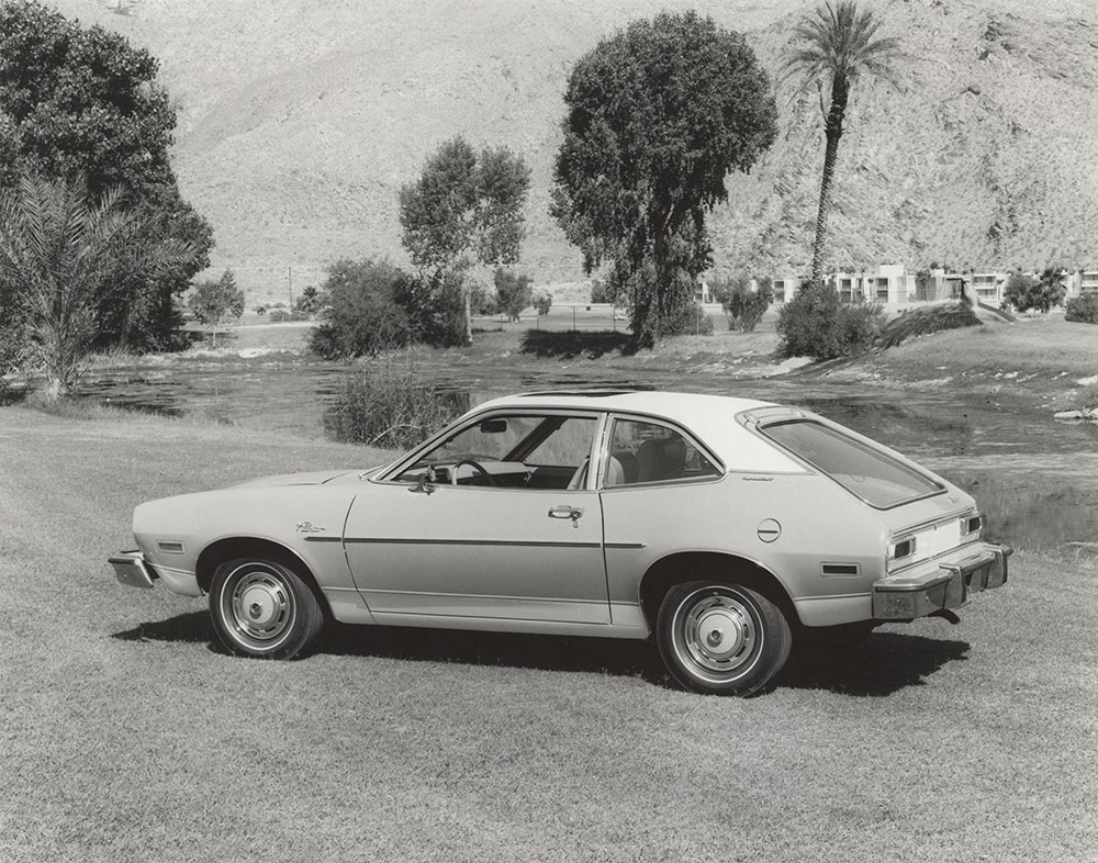 Ford Pinto two-door hatchback - 1974