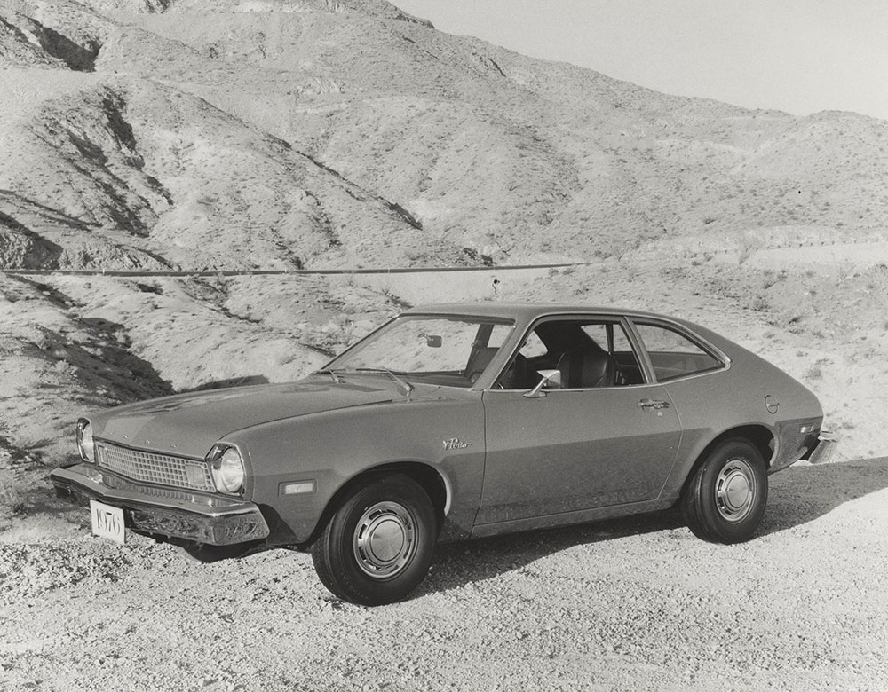Ford Pinto 2-door sedan - 1976