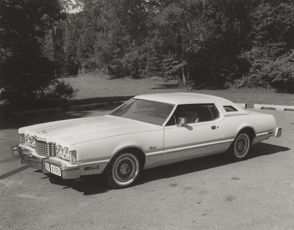 Ford Thunderbird two-door hardtop coupe - 1976
