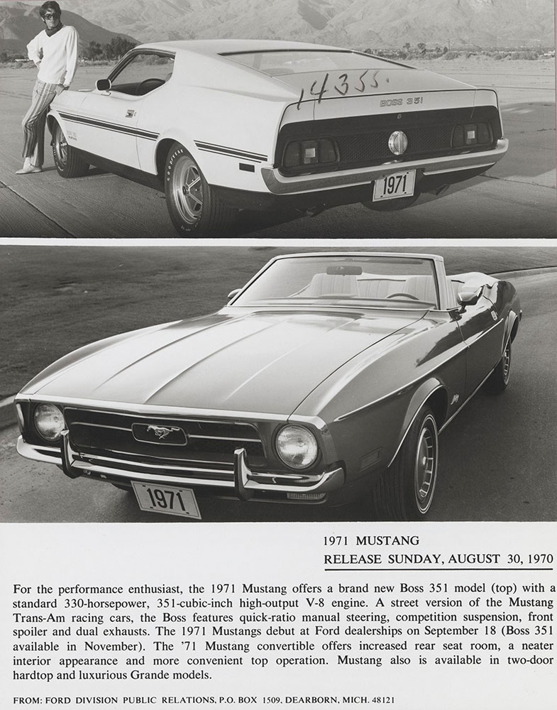 Ford Mustang Boss 351 (top), convertible (bottom) - 1971