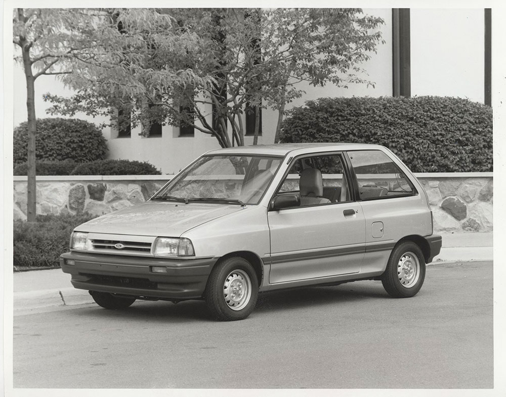 Ford Festiva LX - 1988