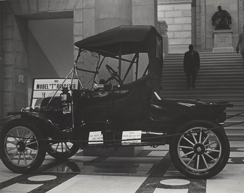 Ford Model T roadster - 1913