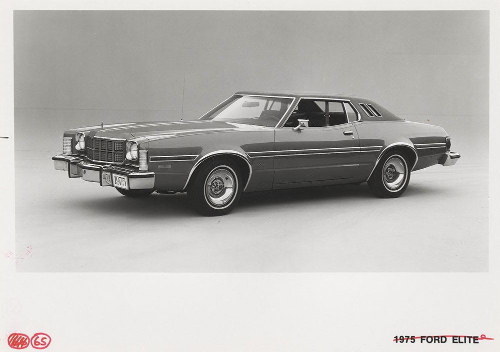 Ford Elite two-door hardtop coupe - 1975
