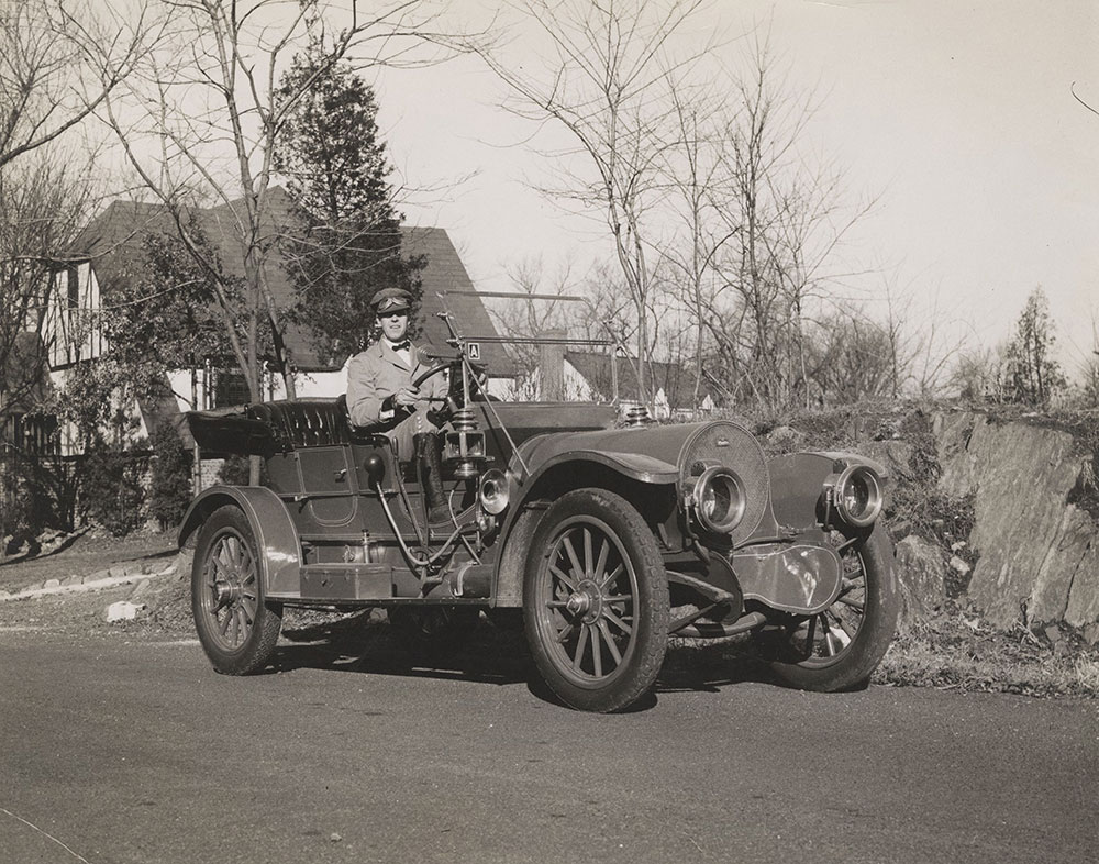 Franklin touring car ca. 1909