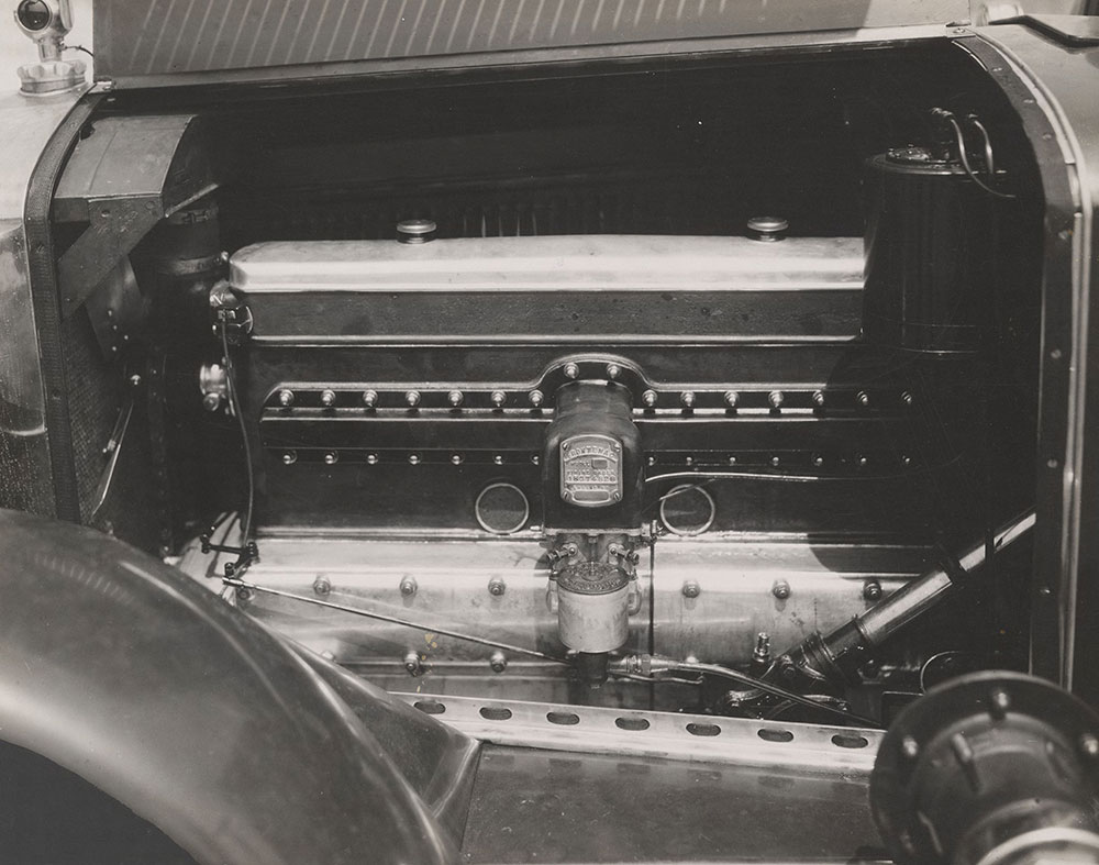 Frontenac 8-cyl engine, with firing order - 1925