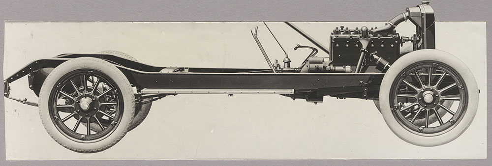 Grant chassis, side view - 1920