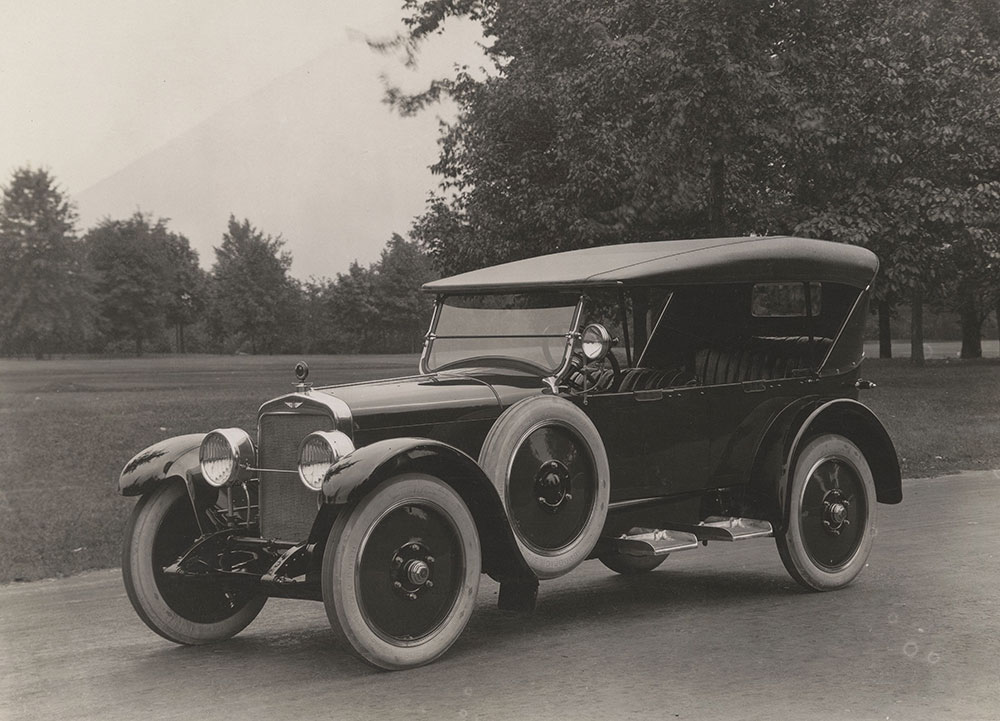 H.C.S. Touring - 1923