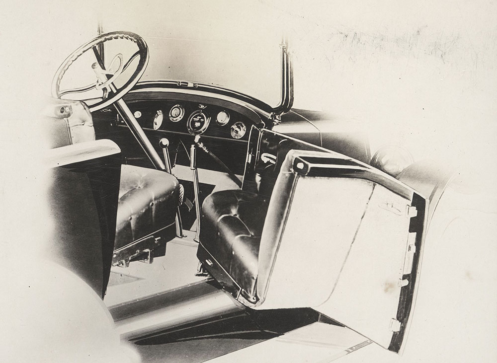 Hackett roadster, showing front compartment, passenger seat built into door - 1917/18