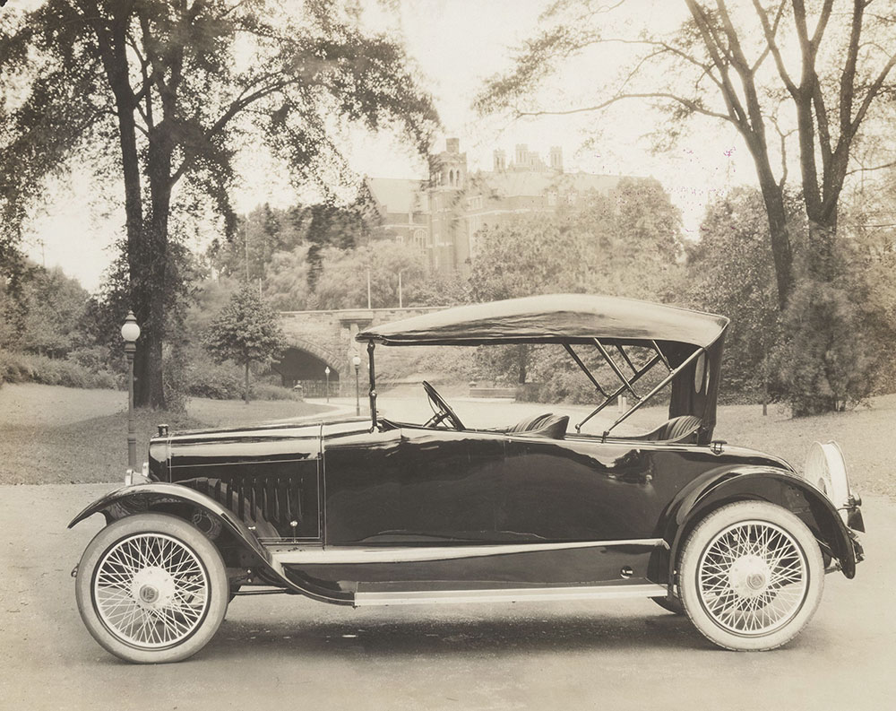 Hal Twelve 4-passenger6.4 litre Roadster - 1917