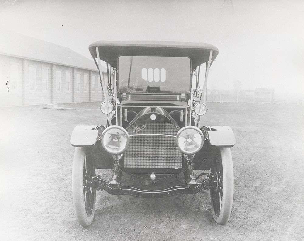 Halladay, front view: touring car: Model 30? 1911-1913