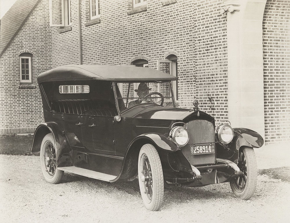 Handley-Knight touring car  - 1921
