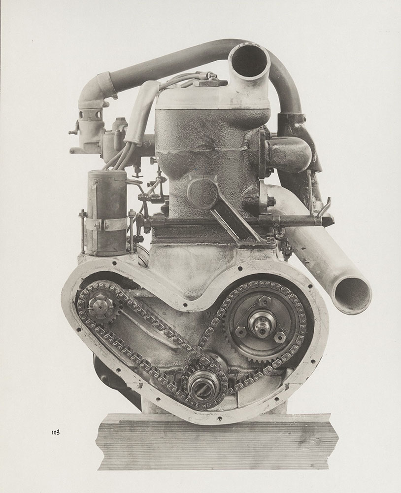 Handley-Knight, front end of engine - 1921
