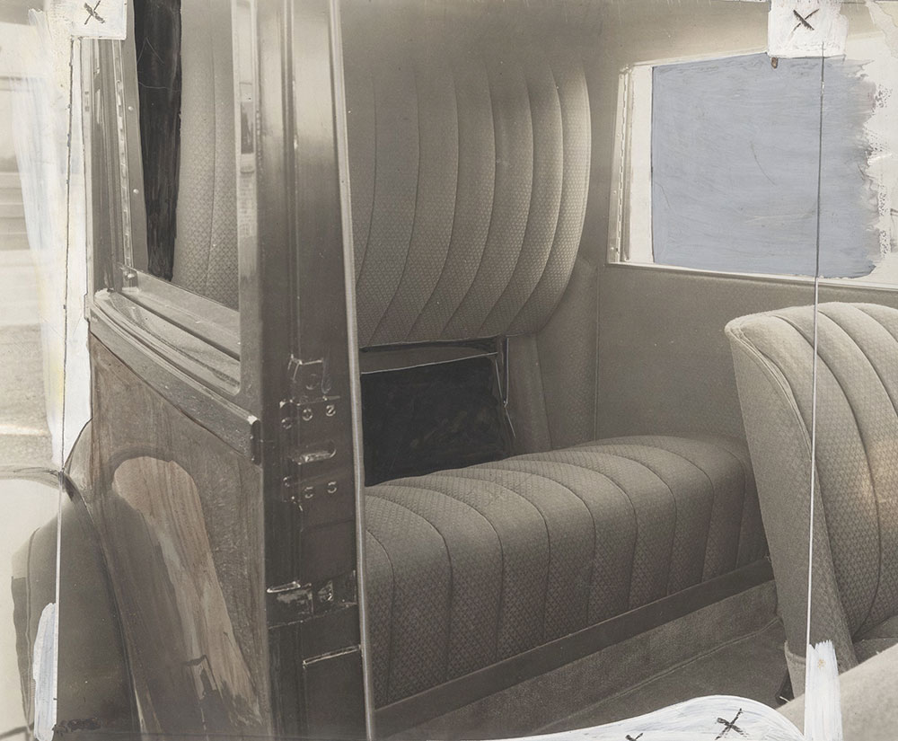 Handley-Knight Coupe, interior rear compartment - 1922