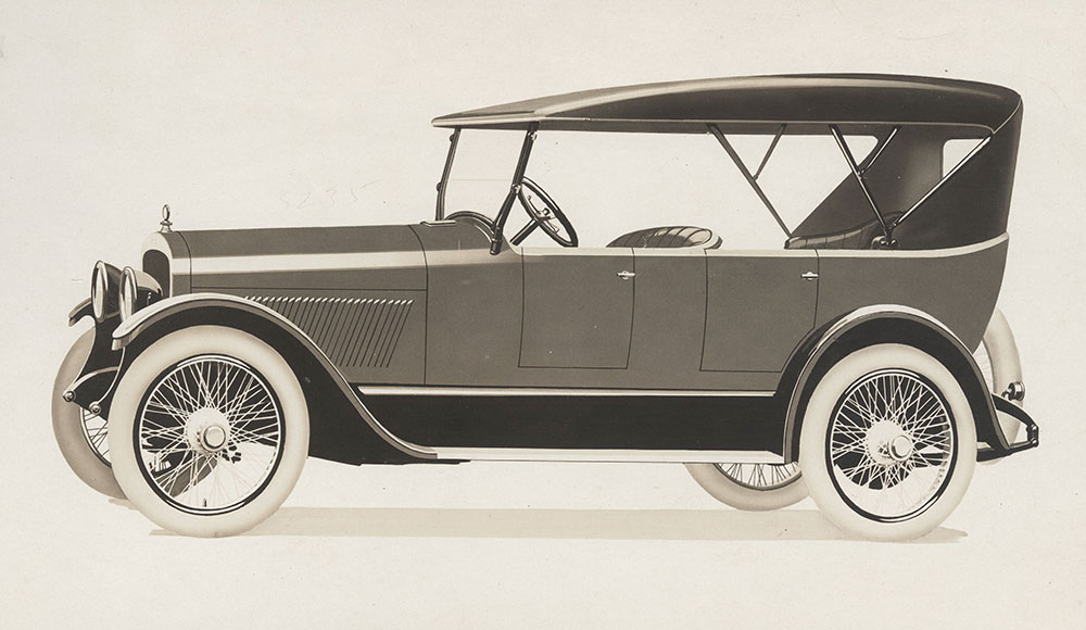 Haynes, 7-passenger touring car, left side view - early 1920s