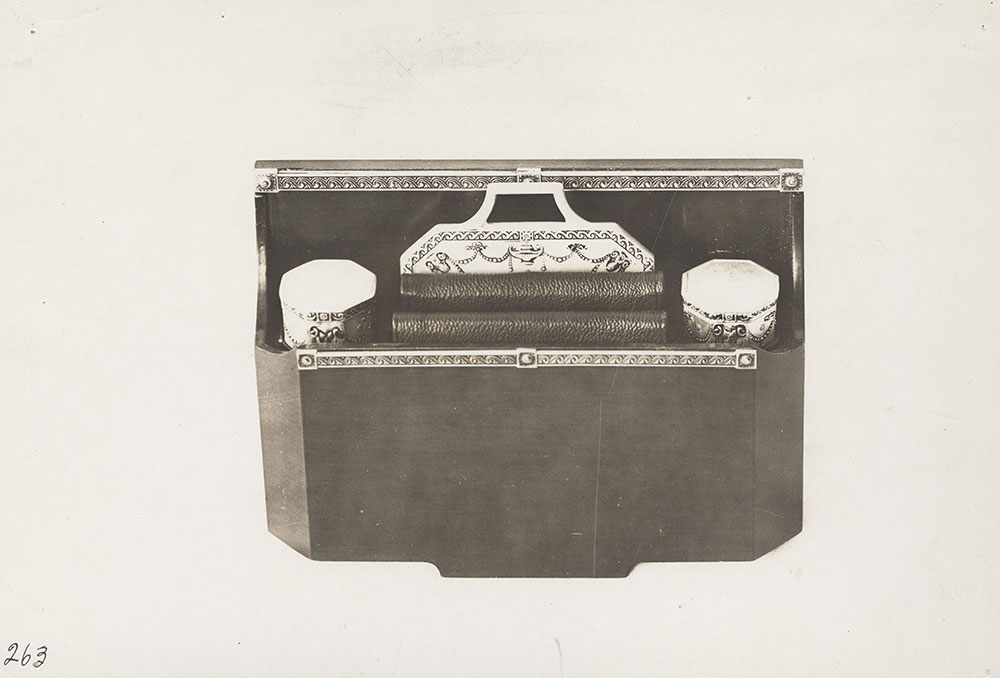 Haynes, interior, detail of vanity case - 1920