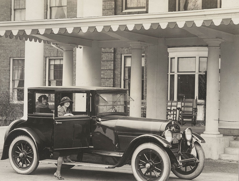 Haynes 75 five-passenger, two-door brougham - 1922