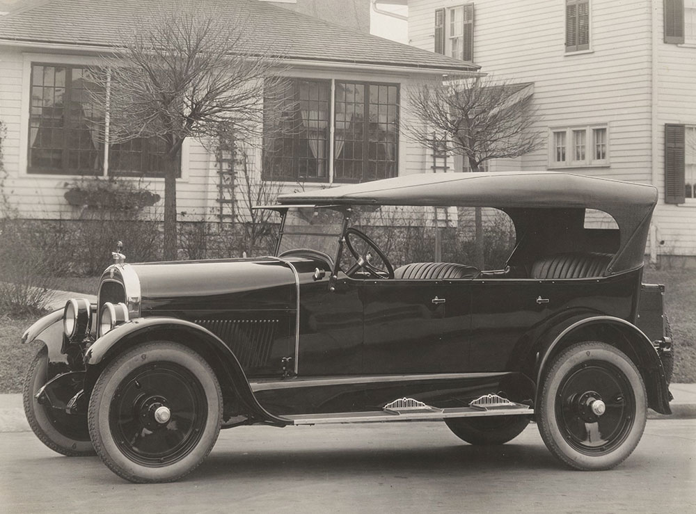 Haynes 60 Touring Car - 1924