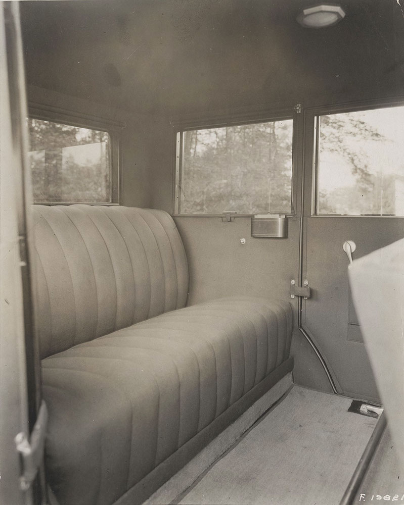 Jordan, rear compartment of sedan - 1924