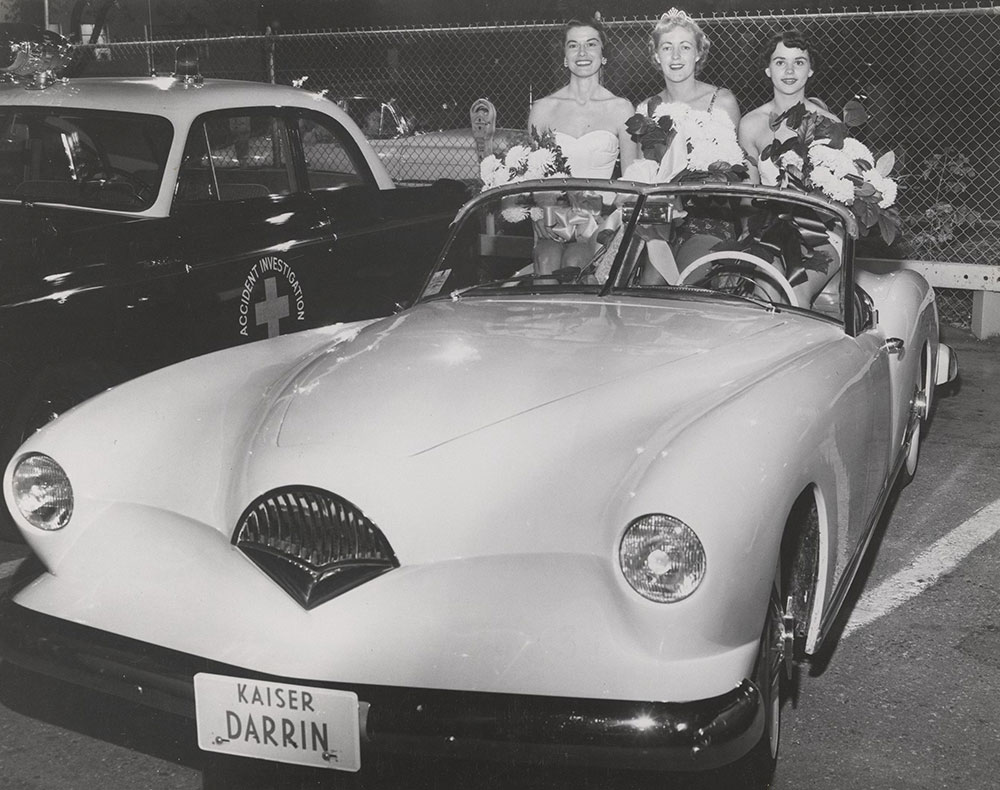 Kaiser-Darrin two-door sport convertible - 1954