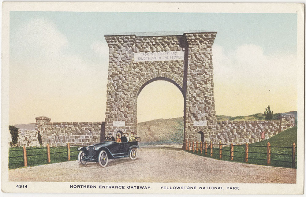 Northern Entrance Gateway, Yellowstone National Park
