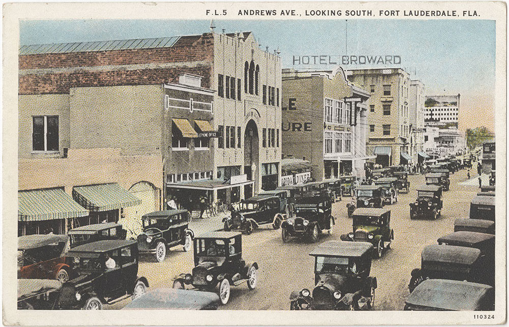 Andrews Avenue, looking south, Fort Lauderdale, Florida