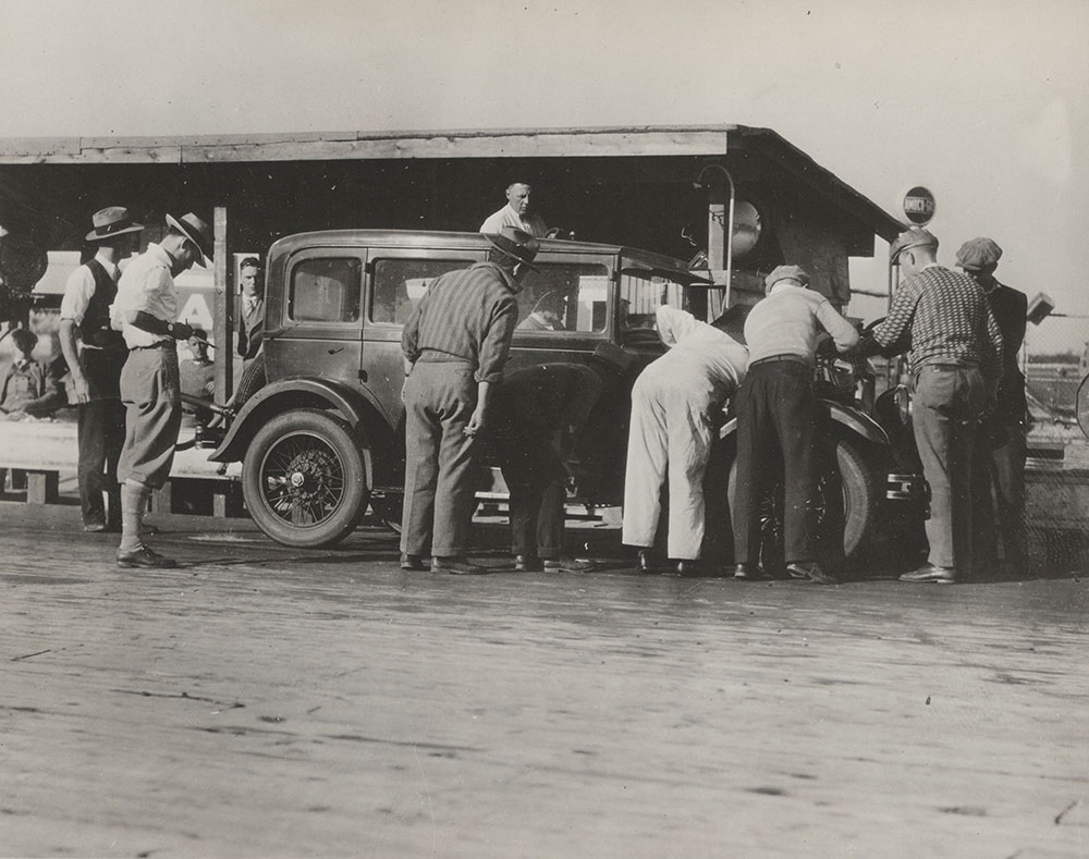 Oiling & Refueling (Studebaker) Erskine, Certified Trial, Atlantic City Speedway, 1927