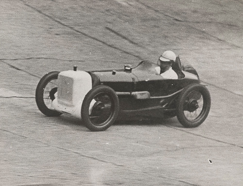 Record-breaking Austin at Brooklands, 1931